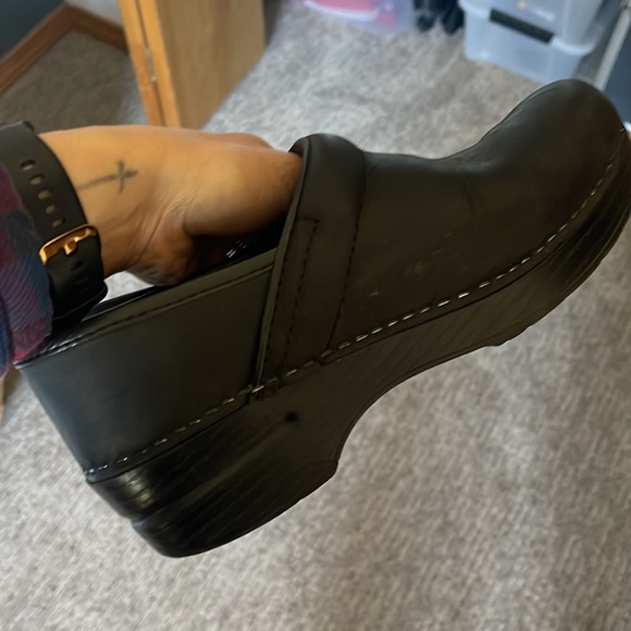 Like new Dansko clogs. - Picture 3 of 3